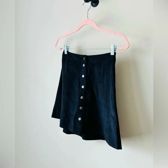 Abercrombie & Fitch Faux Suede Button-Front Black Skirt - Size 00 - NWT - Picture 6 of 12